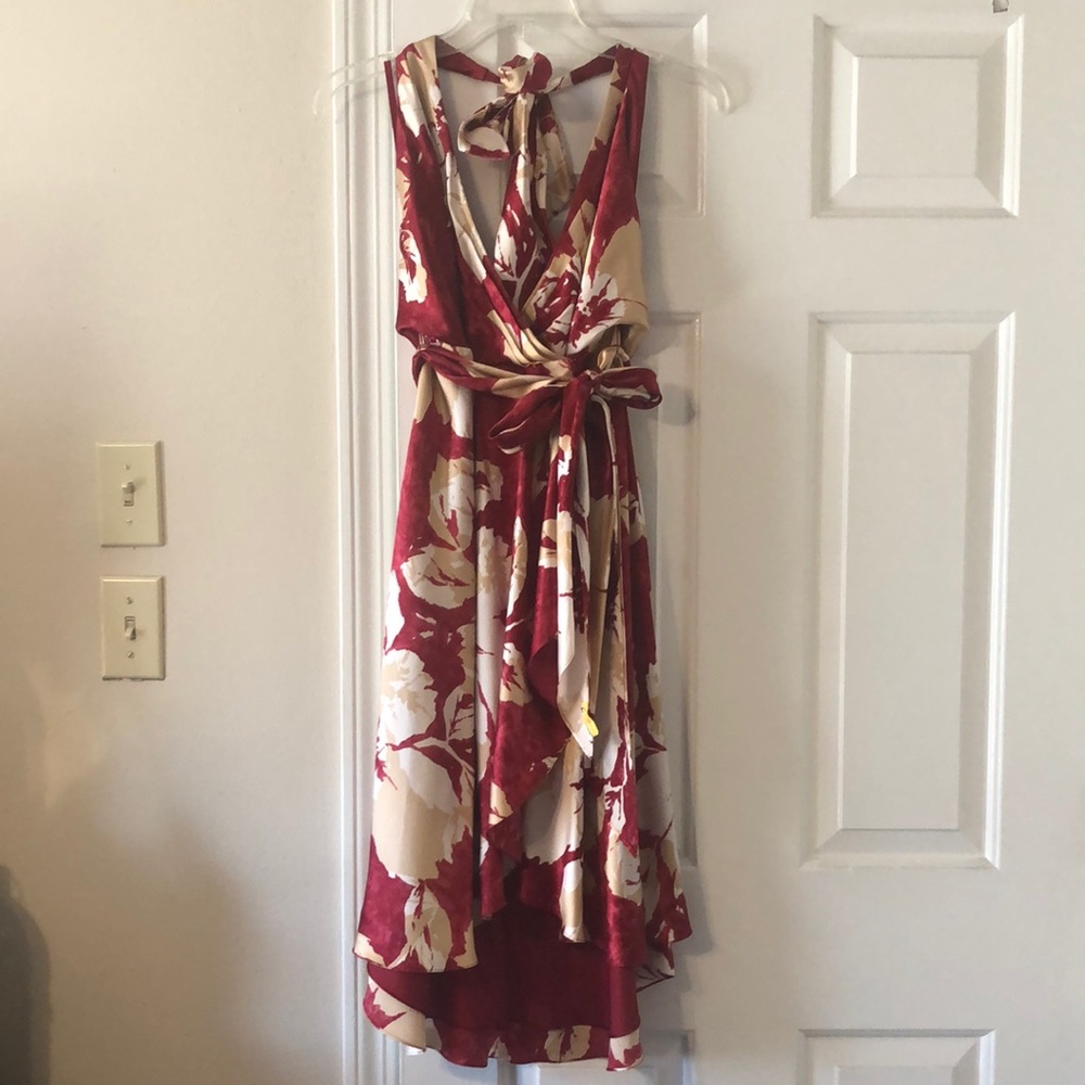 BCBG Maxazria Silk Halter Dress Size 6